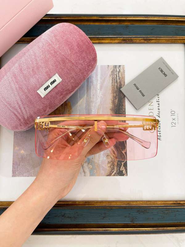 Picture of MiuMiu Sunglasses _SKUfw55765976fw